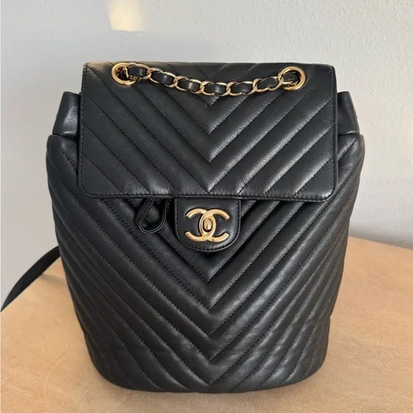 CHANEL | Bags | Authentic Chanel Chevron Black Leather  display picture 1